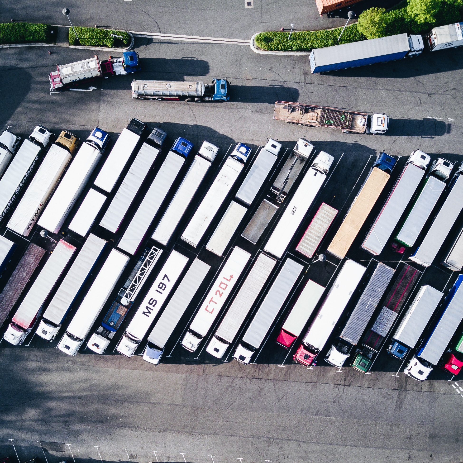Logistics & Warehousing